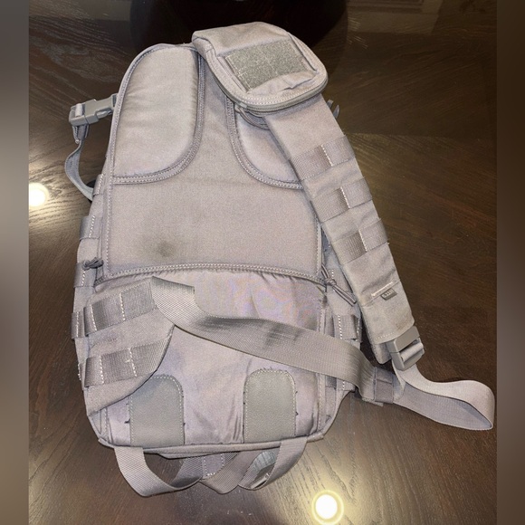 5.11 tactical sling backpack - Picture 6 of 7